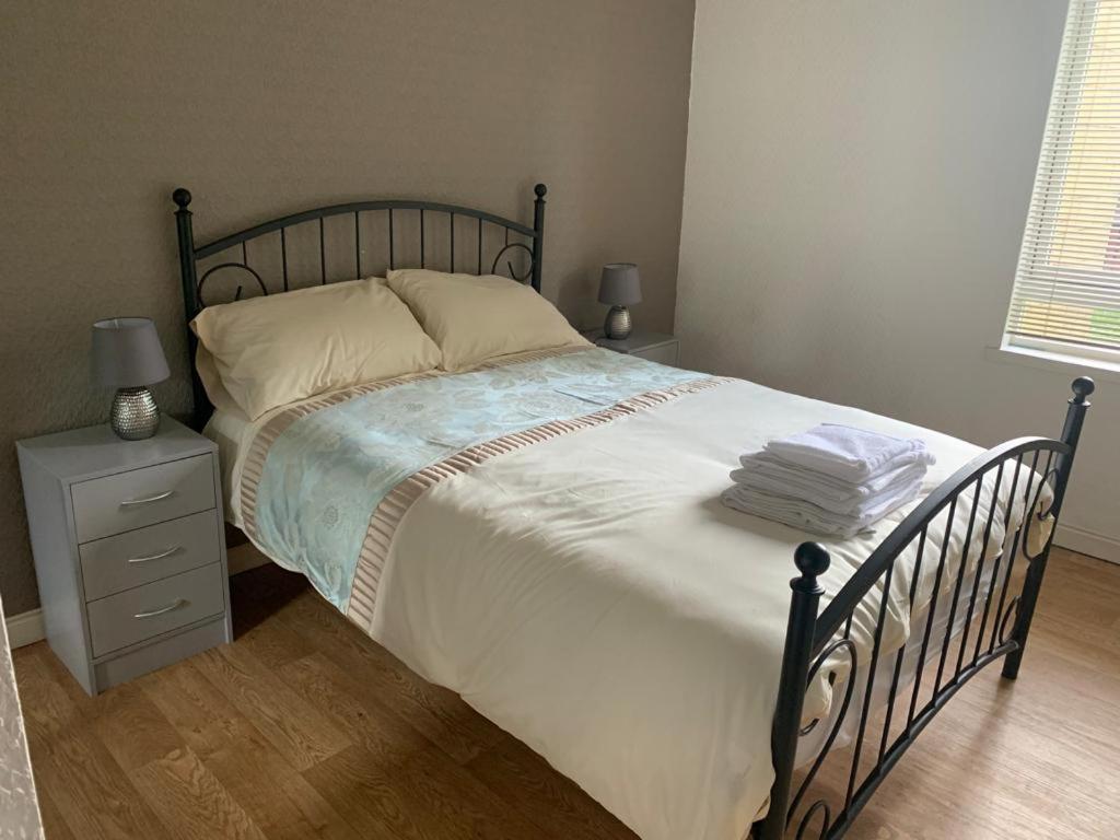2 Bedroom Central Apartment Edinburgh Eksteriør billede